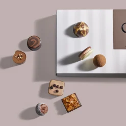 Everything Sleekster with Birthday Balloons Sleeve<Hotel Chocolat Discount