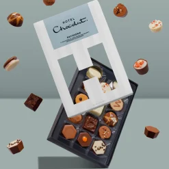 Patisserie H-Box with Happy Anniversary Sleeve<Hotel Chocolat Clearance