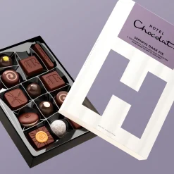 Serious Dark Fix H-box with A Little Sparkle Sleeve<Hotel Chocolat Hot