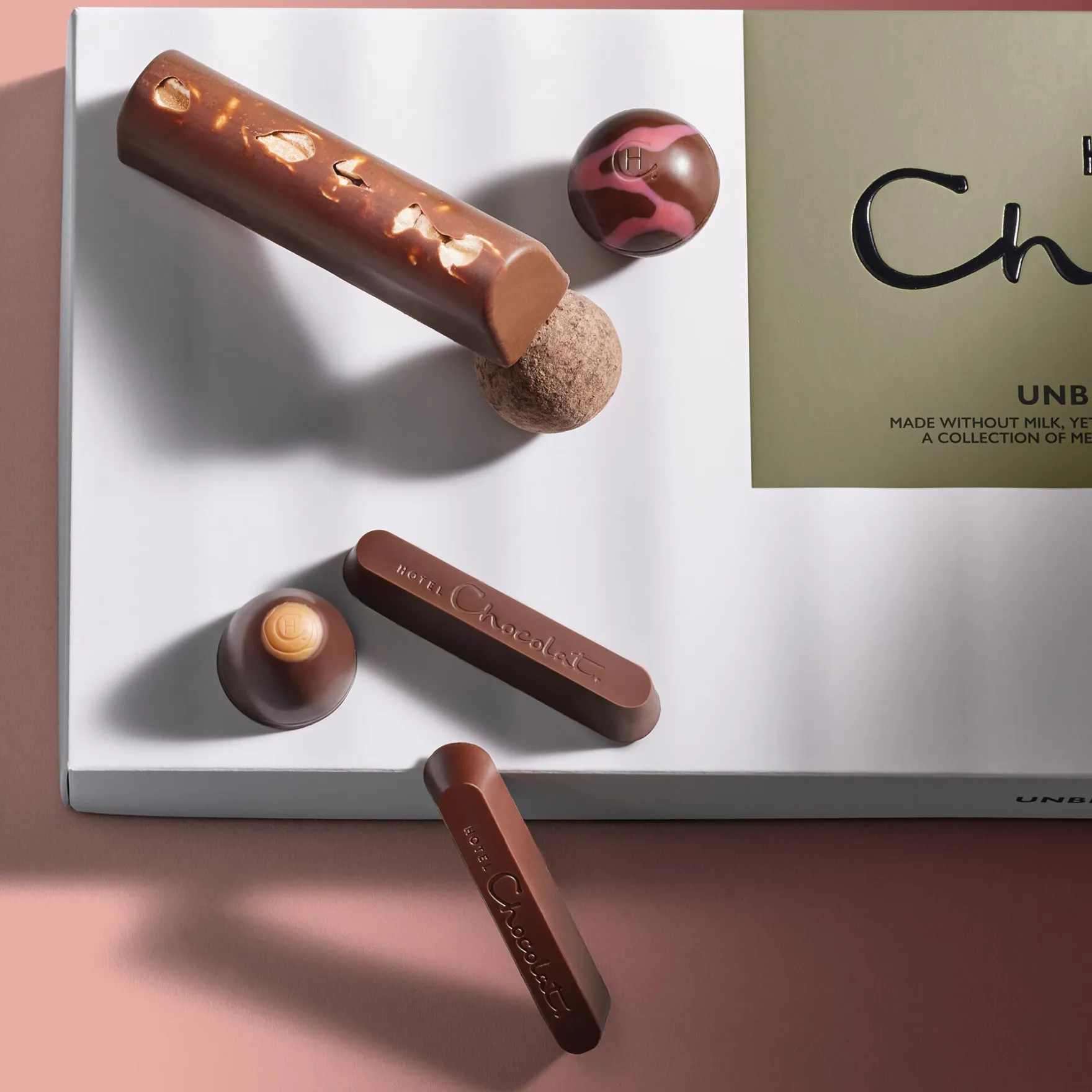 Unbelievably Vegan* Sleekster With Valentines Day Sleeve<Hotel Chocolat Sale